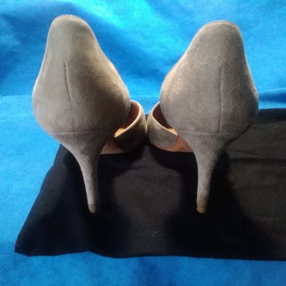 women,s dress sude pumps - Picture 3 of 5